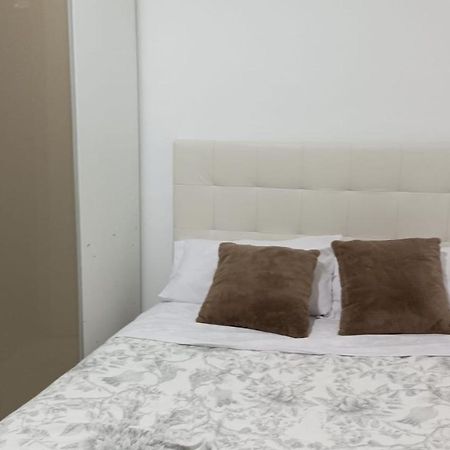 Habitacion Cerca Centro De Madrid Eksteriør bilde
