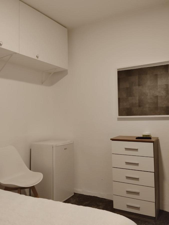 Habitacion Cerca Centro De Madrid Eksteriør bilde